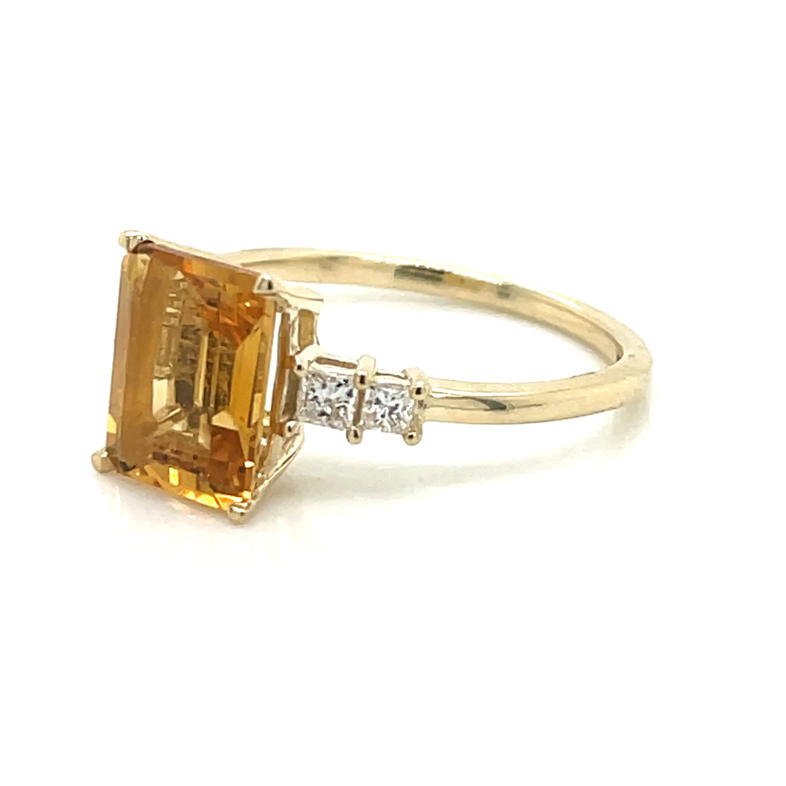 9ct Yellow Gold Emerald Cut Citrine