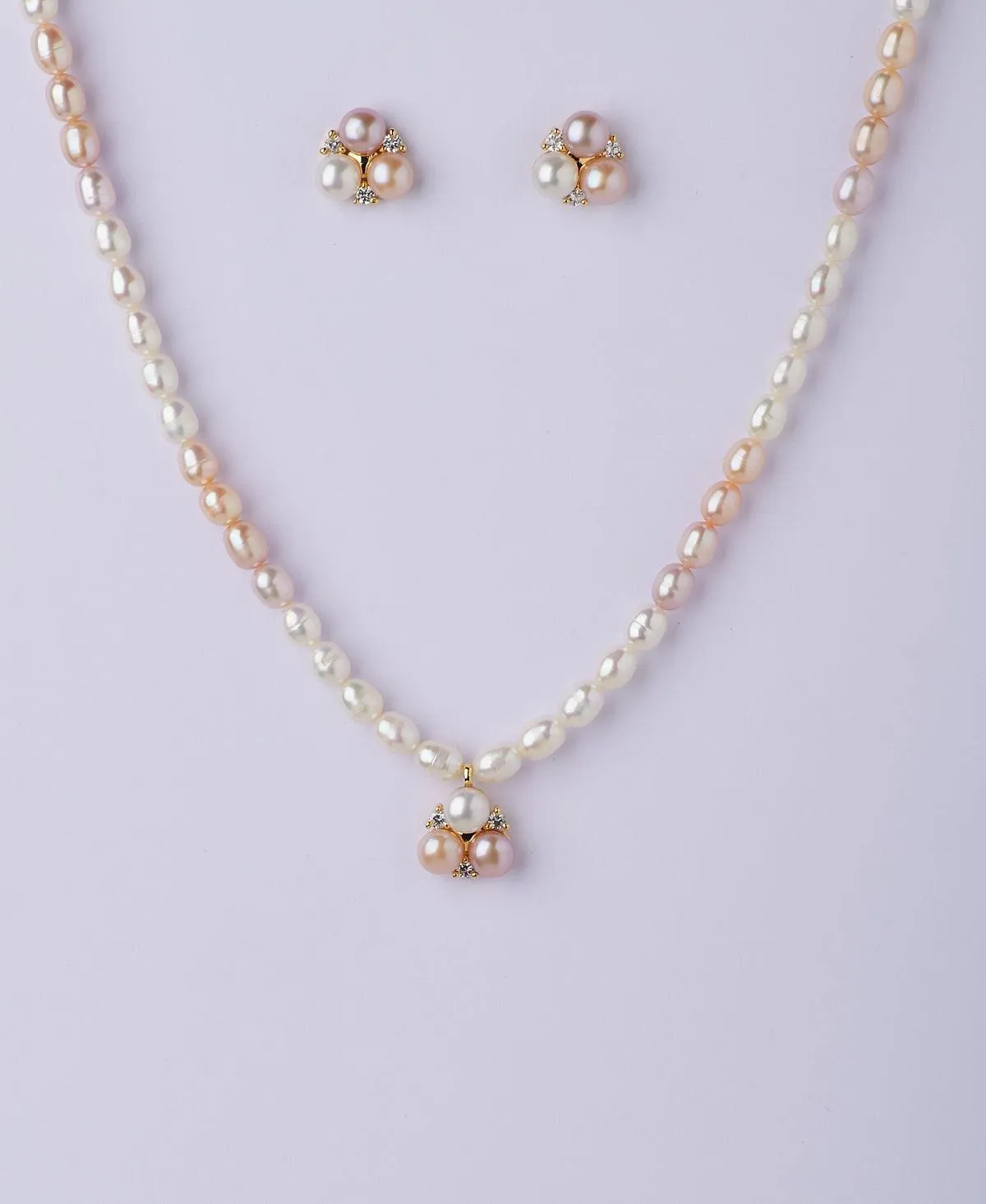 Beautiful Real Pearl Necklace Set