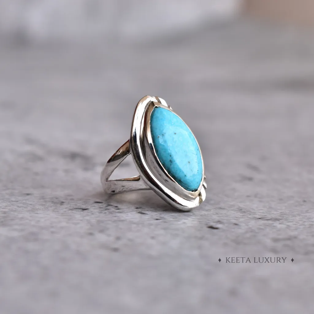 Bohemian Treasures - Turquoise Ring