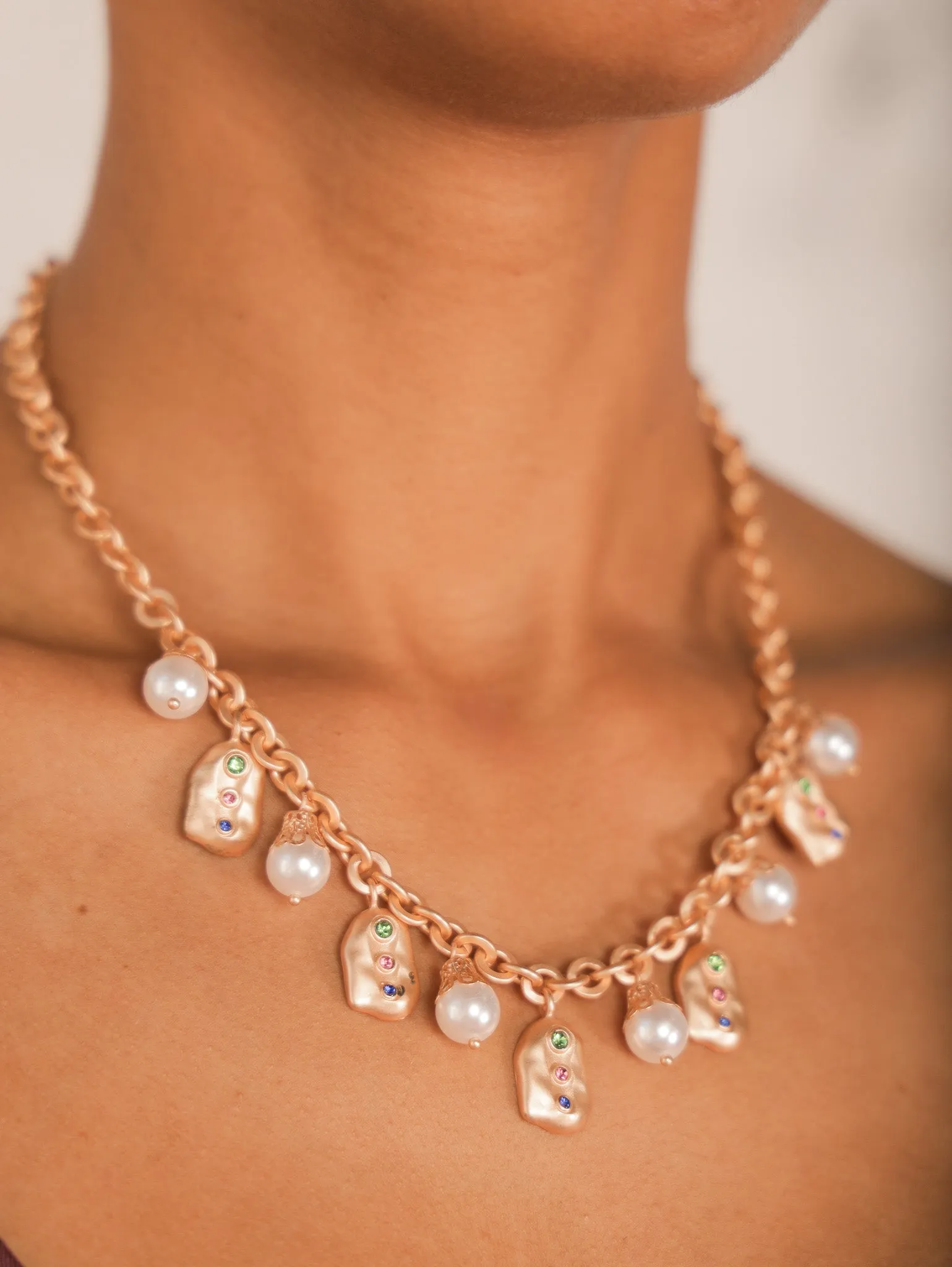 Carina Pearl Sparkle Necklace