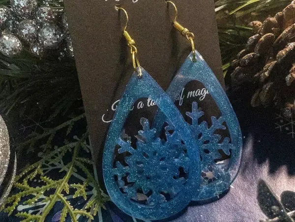 Christmas Dangle Earrings