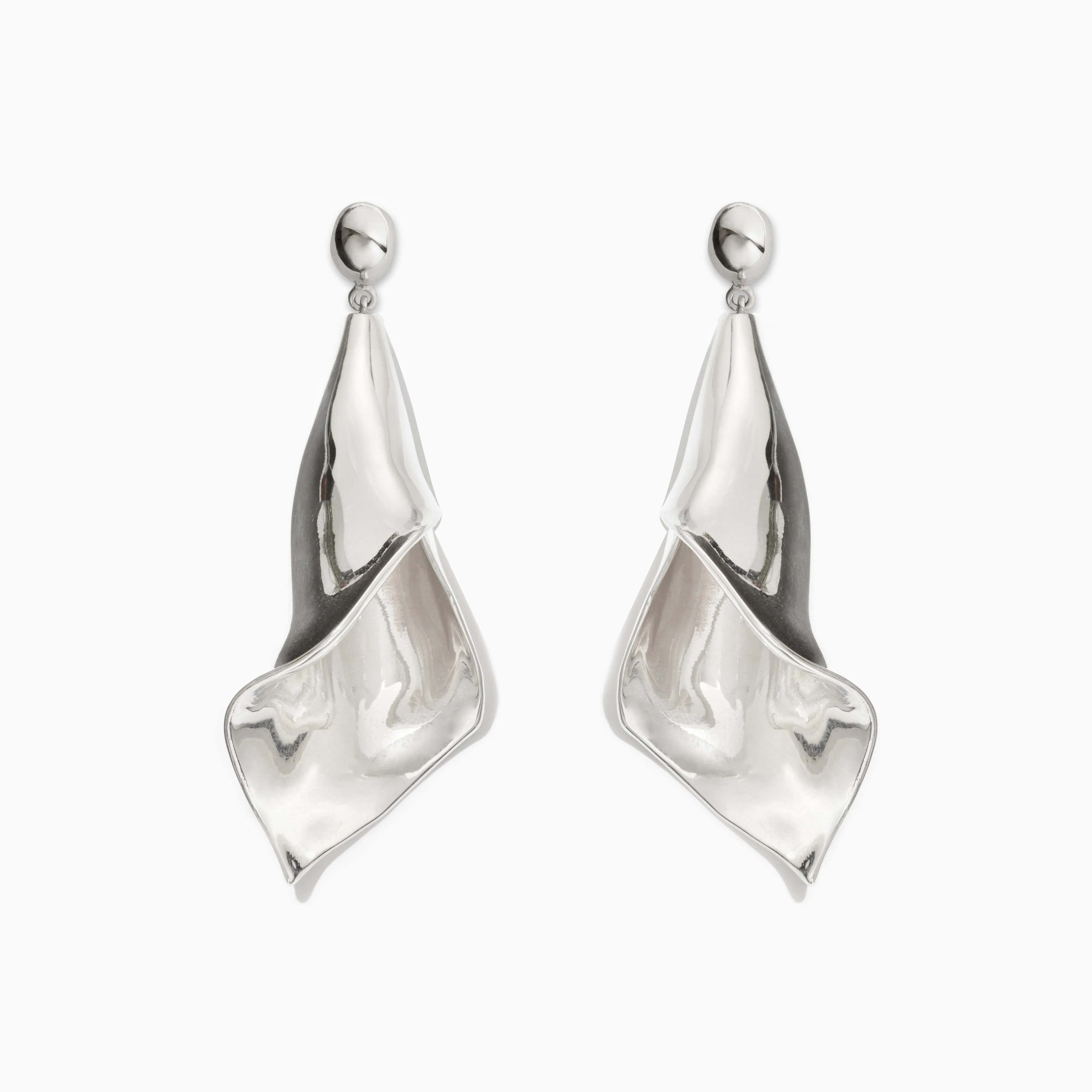 Medium Calla Earrings