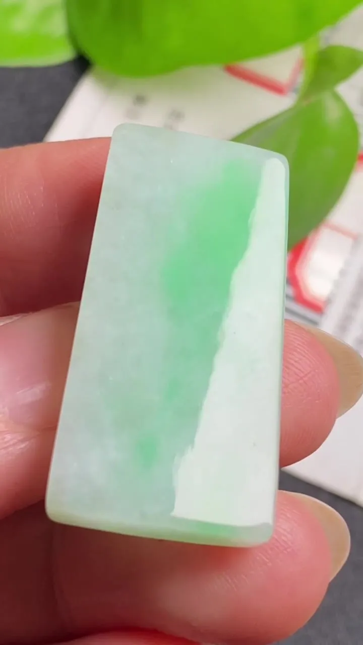 Natural Jade Rough Jadeite Raw (10g,34X16X5.3mm)-A6110