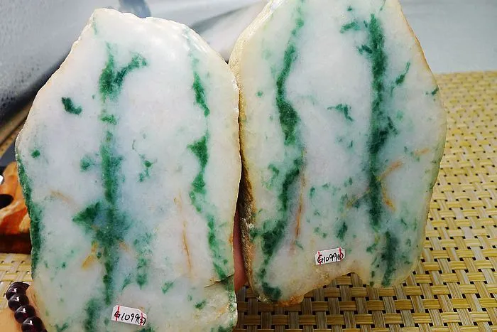 Natural Jade Rough Jadeite Raw 1.14kg