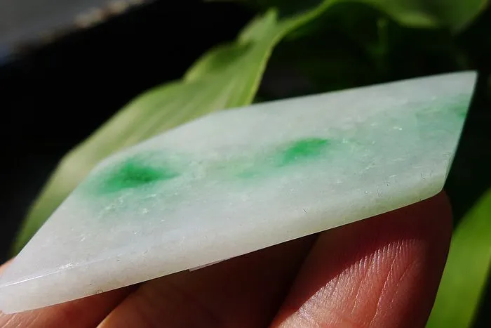 Natural Jade Rough Jadeite Raw (23g,6X3.3X0.45cm)