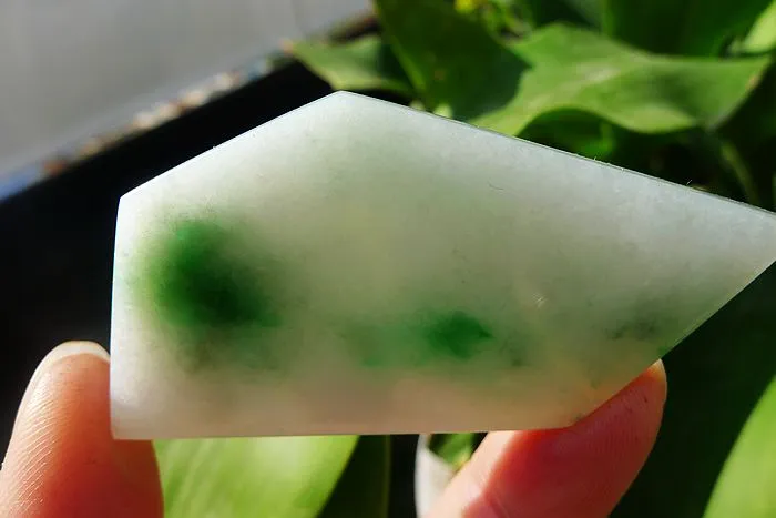 Natural Jade Rough Jadeite Raw (23g,6X3.3X0.45cm)