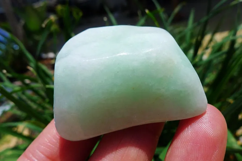 Natural Jade Rough Jadeite Raw (46g,4.1X3.5X2cm)