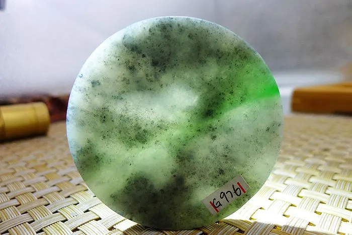 Natural Jade Rough Jadeite Raw (47g,5.1X5.1X0.6cm)