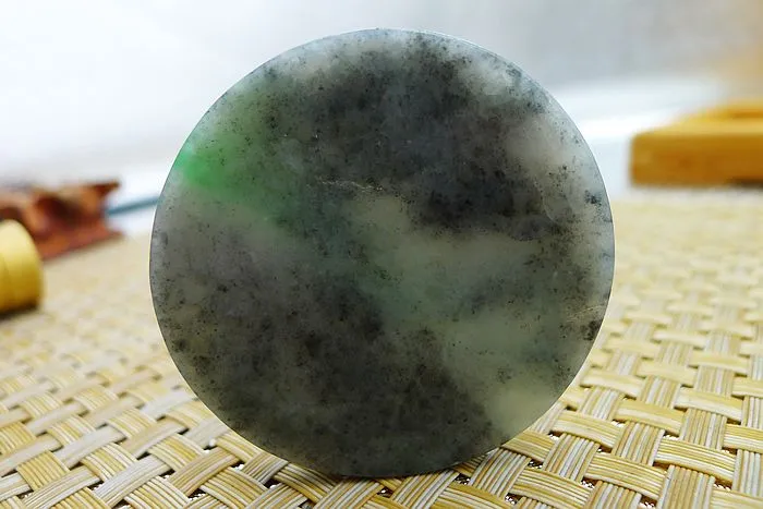 Natural Jade Rough Jadeite Raw (47g,5.1X5.1X0.6cm)