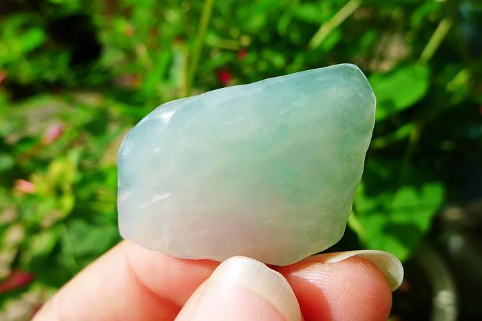 Natural Jade Rough Jadeite Raw (6.6g,3.2X2.3X0.45cm)