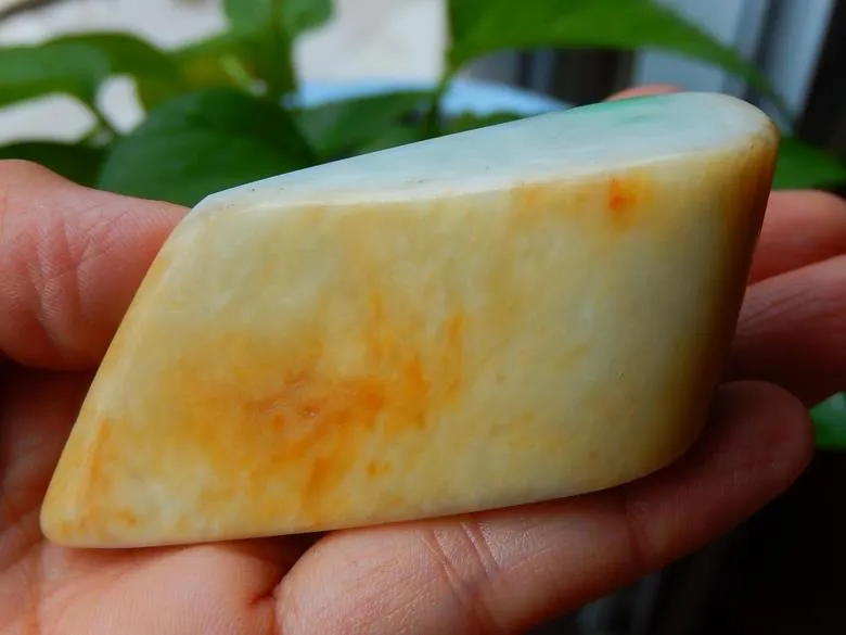 Natural Jade Rough Jadeite Raw (79g, 60X26X25mm)