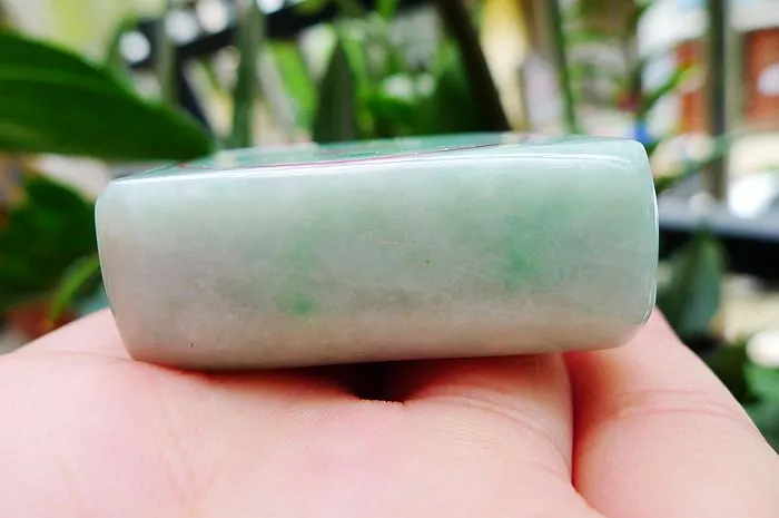 Natural Jade Rough Jadeite Raw (92g,4.7X4.3x1.7cm)