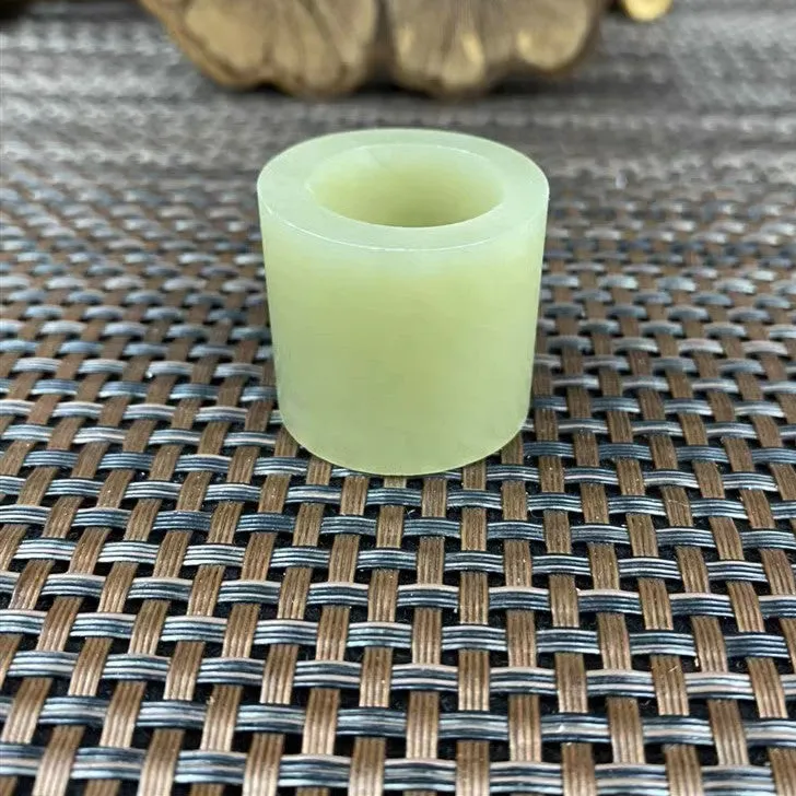 Natural Kunlun Jade Rough Nephrite Raw (27g,2.6X2.9cm)