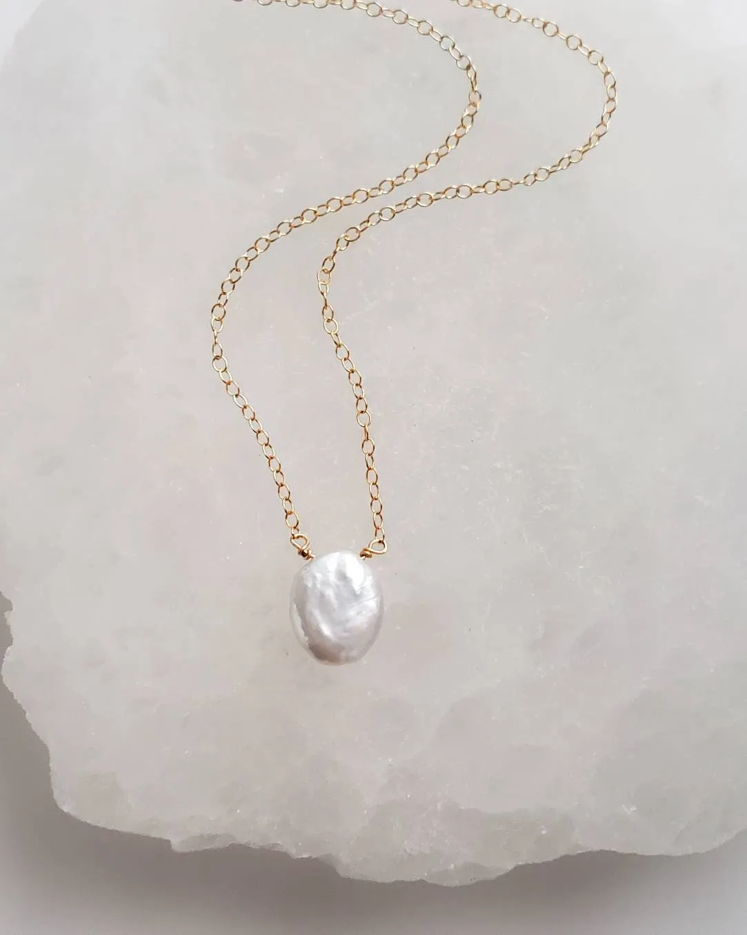 Oval Coin Pearl Necklace