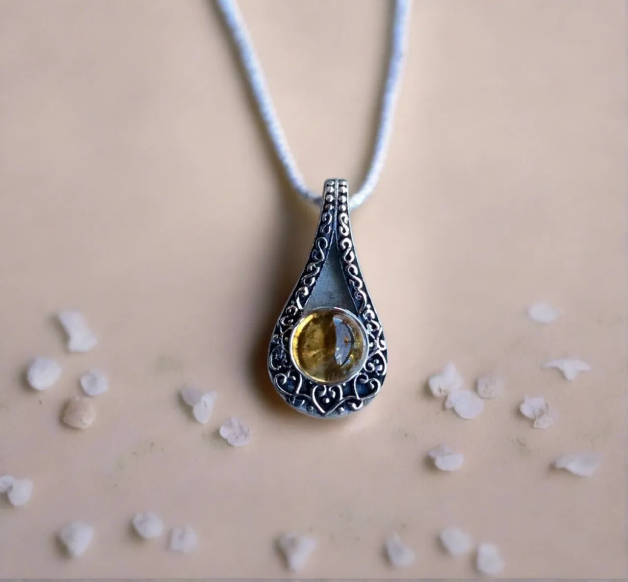 Sterling Silver Cabochon Round Citrine Pendant