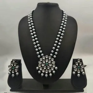 Victorian Pearl Pendant Necklace Set