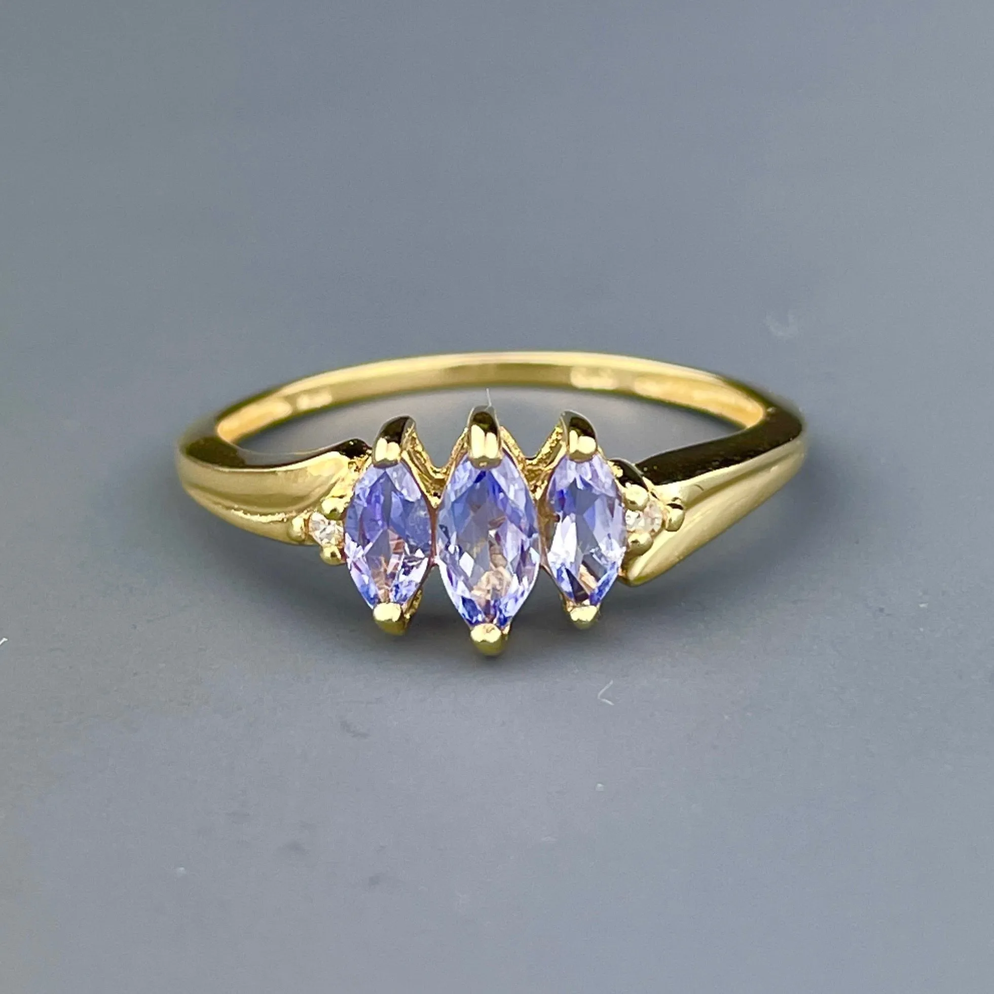 Vintage 10K Gold Diamond Tanzanite Three Stone Ring, Sz 6 3/4